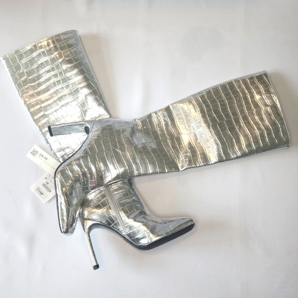Zara Shoes - Zara NWT laminated heeled boots in silver size 36/US 6